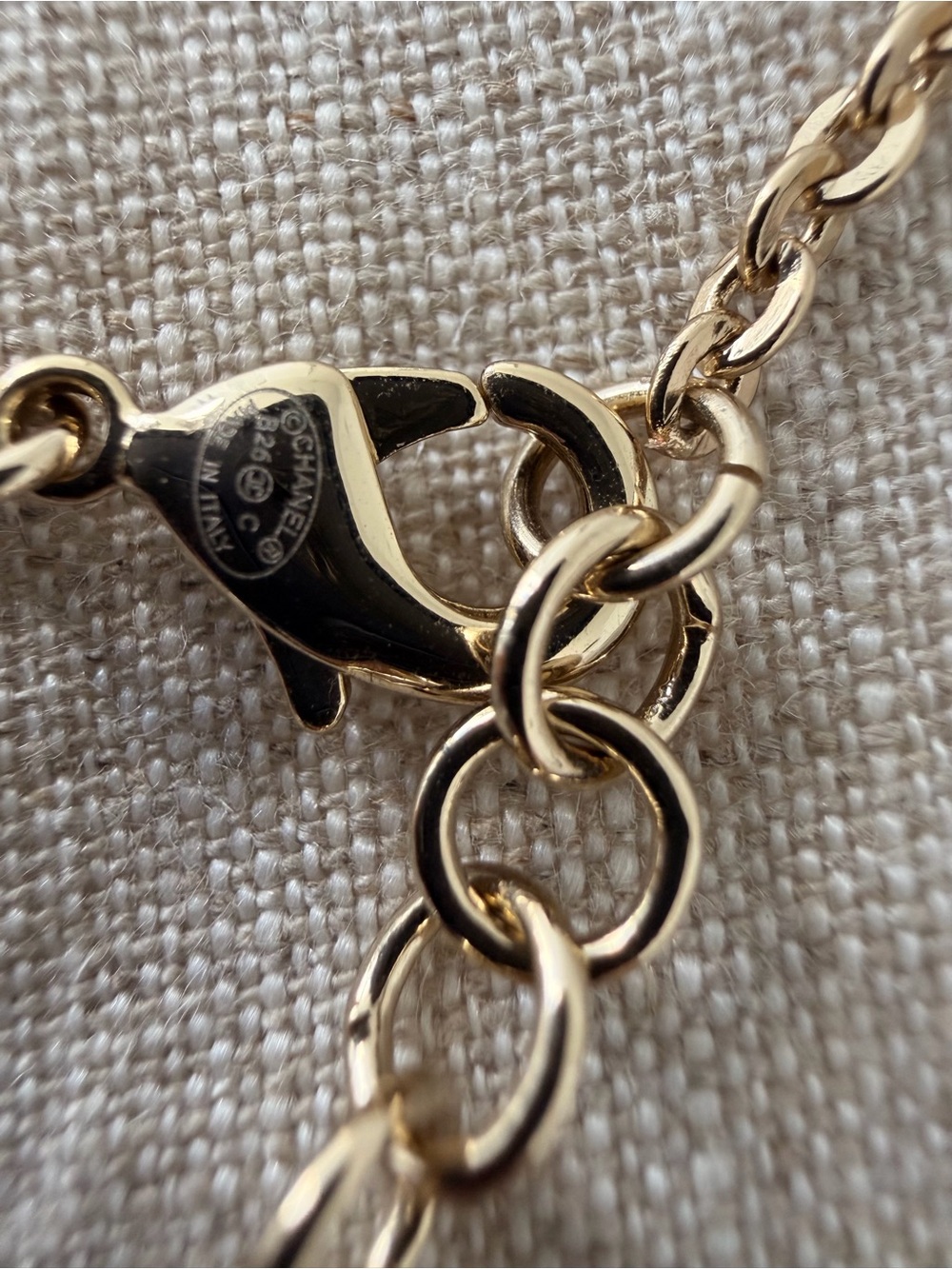 🌸CHANEL Gold Chain Necklace with Pink Floral Charms🌸 - Picture 5 of 9